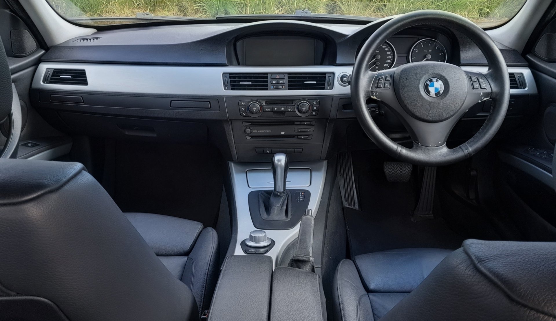 2005 BMW 3 E90 30i 6 SP AUTOMATIC STEPTRONIC 4D SEDAN