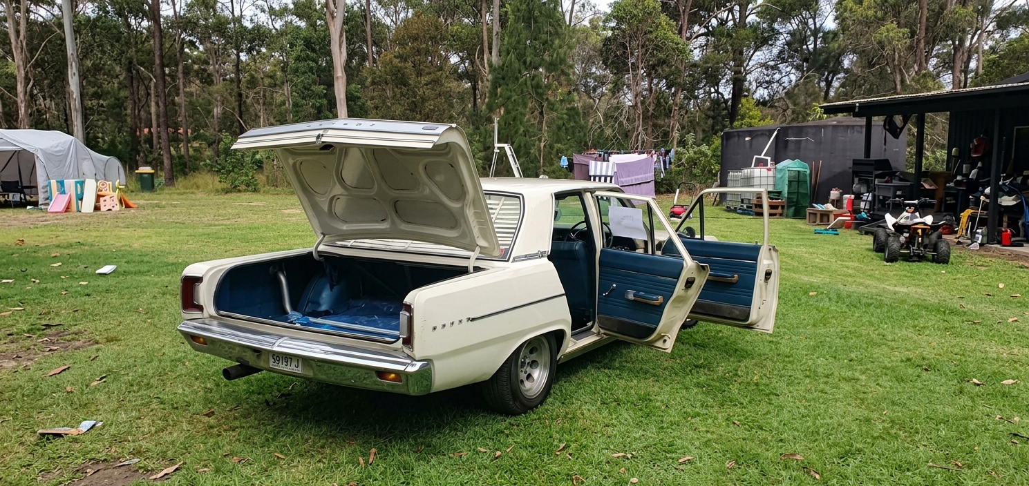 1968 CHRYSLER VALIANT VE REGAL AUTOMATIC SEDAN