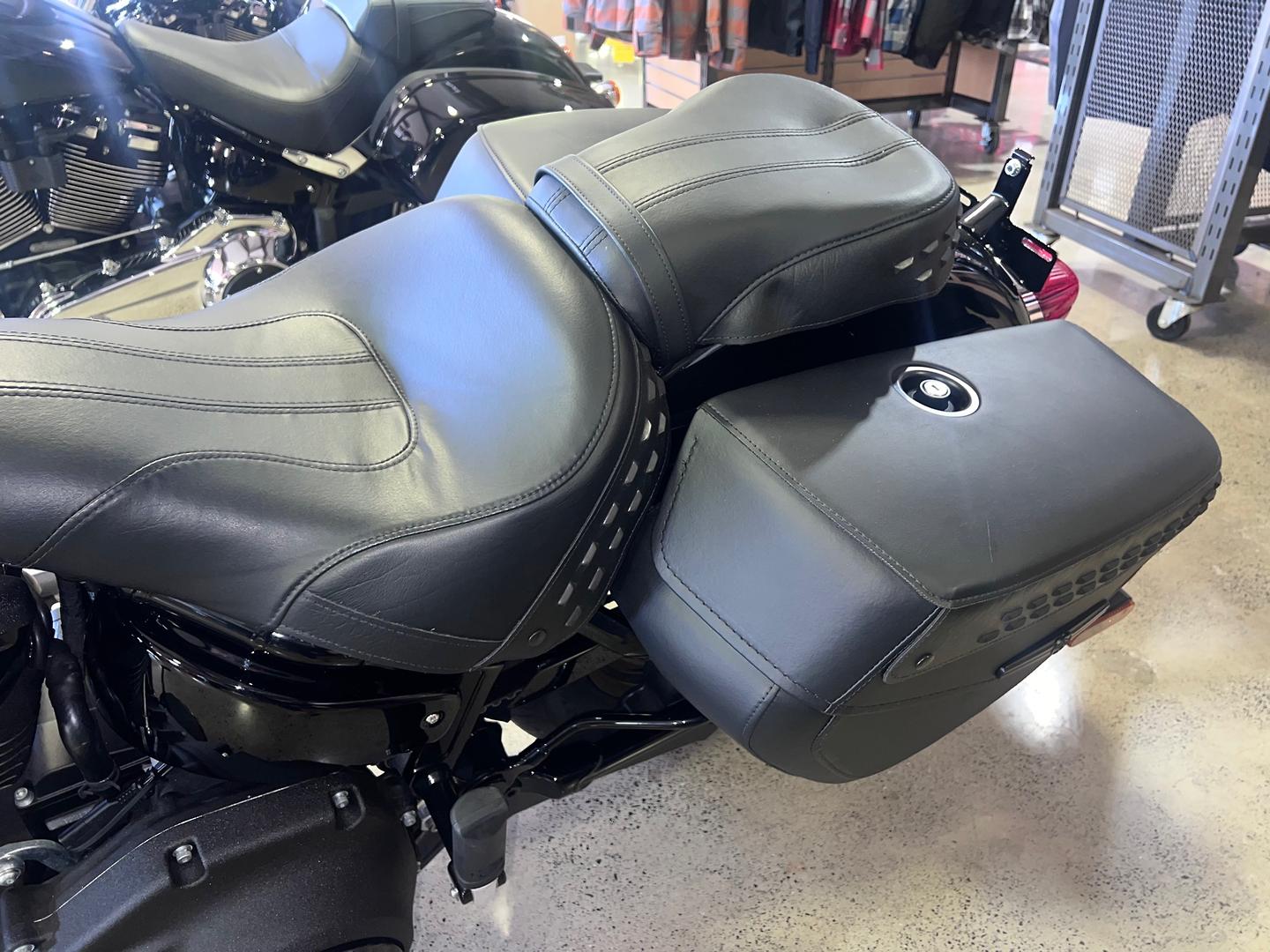 2022 HARLEY-DAVIDSON HERITAGE CLASSIC 114 (FLHCS) CRUISER