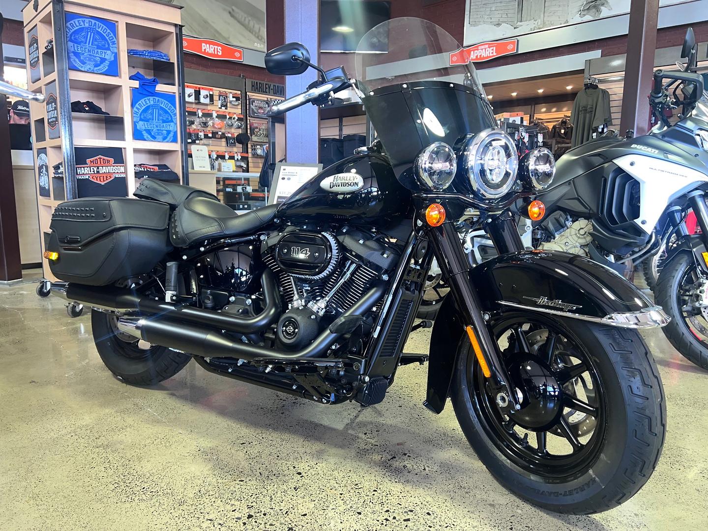 2022 HARLEY-DAVIDSON HERITAGE CLASSIC 114 (FLHCS) CRUISER