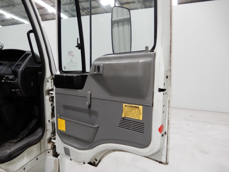 2001 HINO FD Ranger 6 FD Ranger 6 Truck
