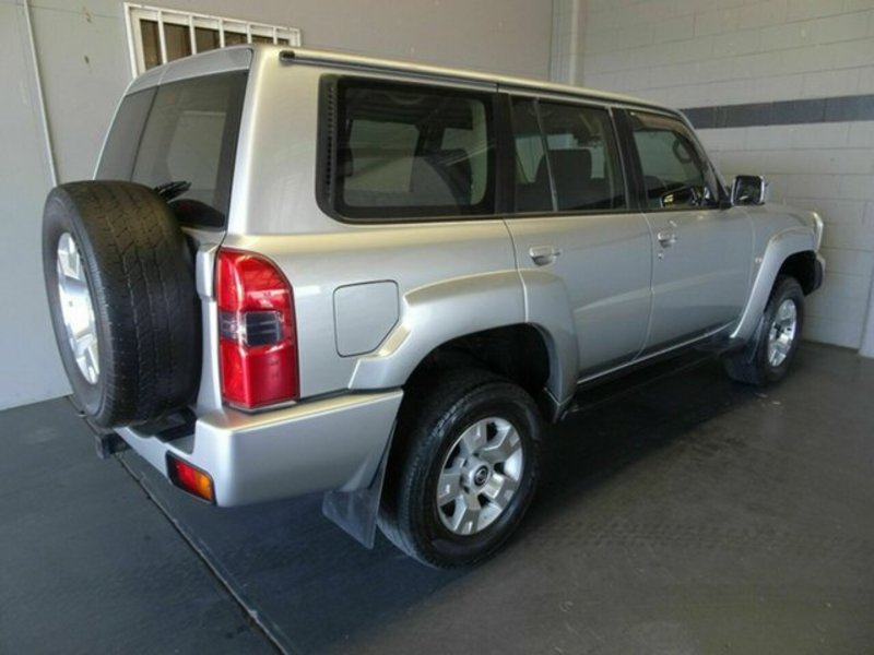 2006 NISSAN PATROL ST (4x4) GU IV