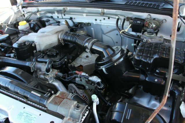 1999 NISSAN NAVARA D22 5 SP MANUAL 4D UTILITY