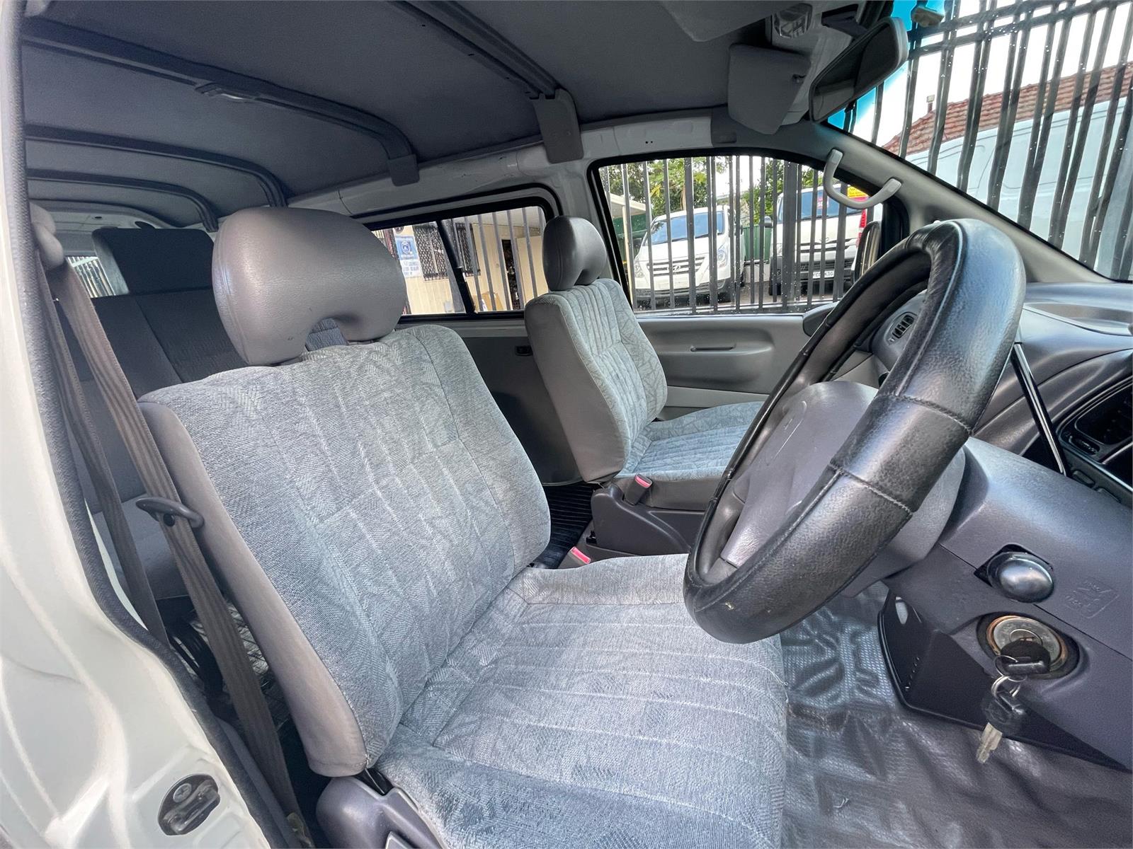 2004 MITSUBISHI EXPRESS WA-MY04 4 SP AUTOMATIC WALK-THRU VAN
