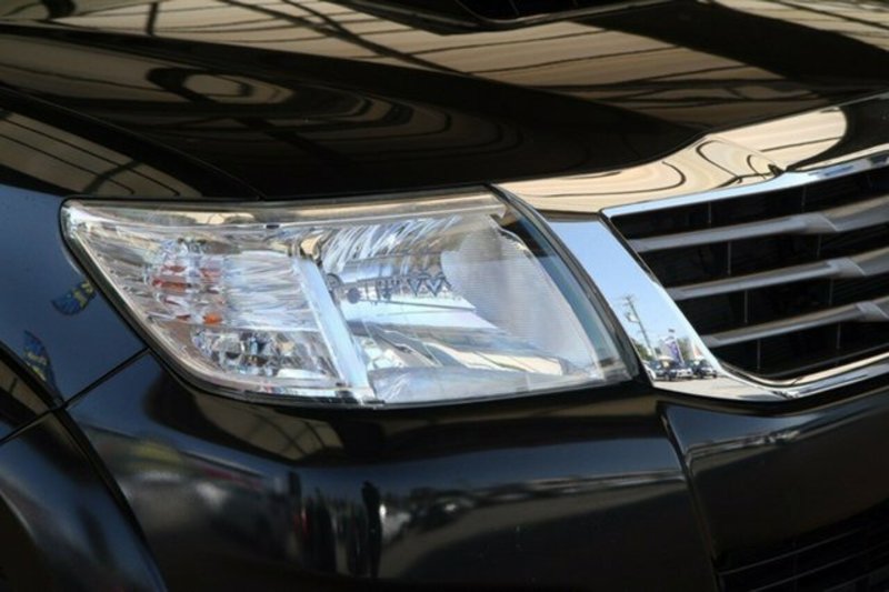 2013 TOYOTA HILUX SR5 (4x4) KUN26R MY12