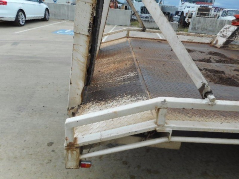 1985 Custom TagPlant(with ramps) Pig Trailer