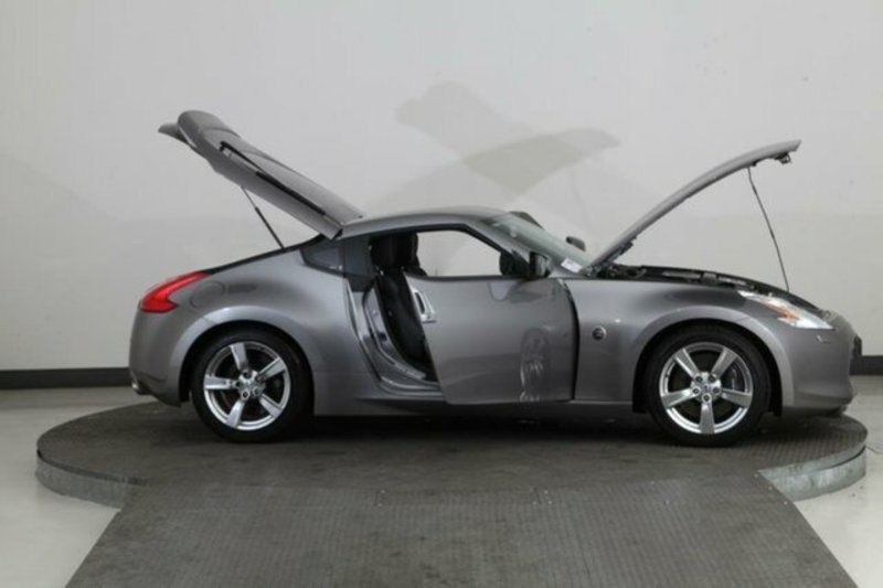 2009 NISSAN 370Z Z34