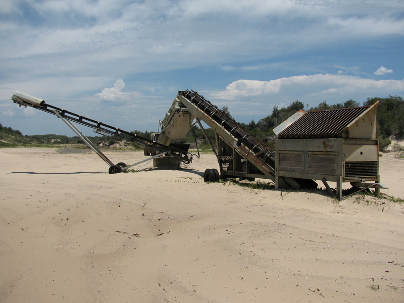 2002 MOBILE SCREENING PLANT
