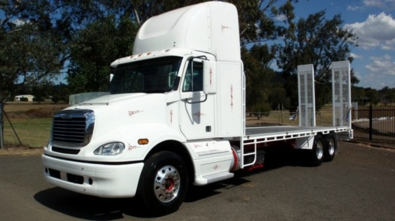 FLX 2007 Freightliner Truck FLX Columbia