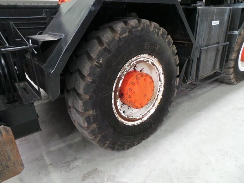 1983 TADANO TR151 ROUGH TERRAIN CRANE