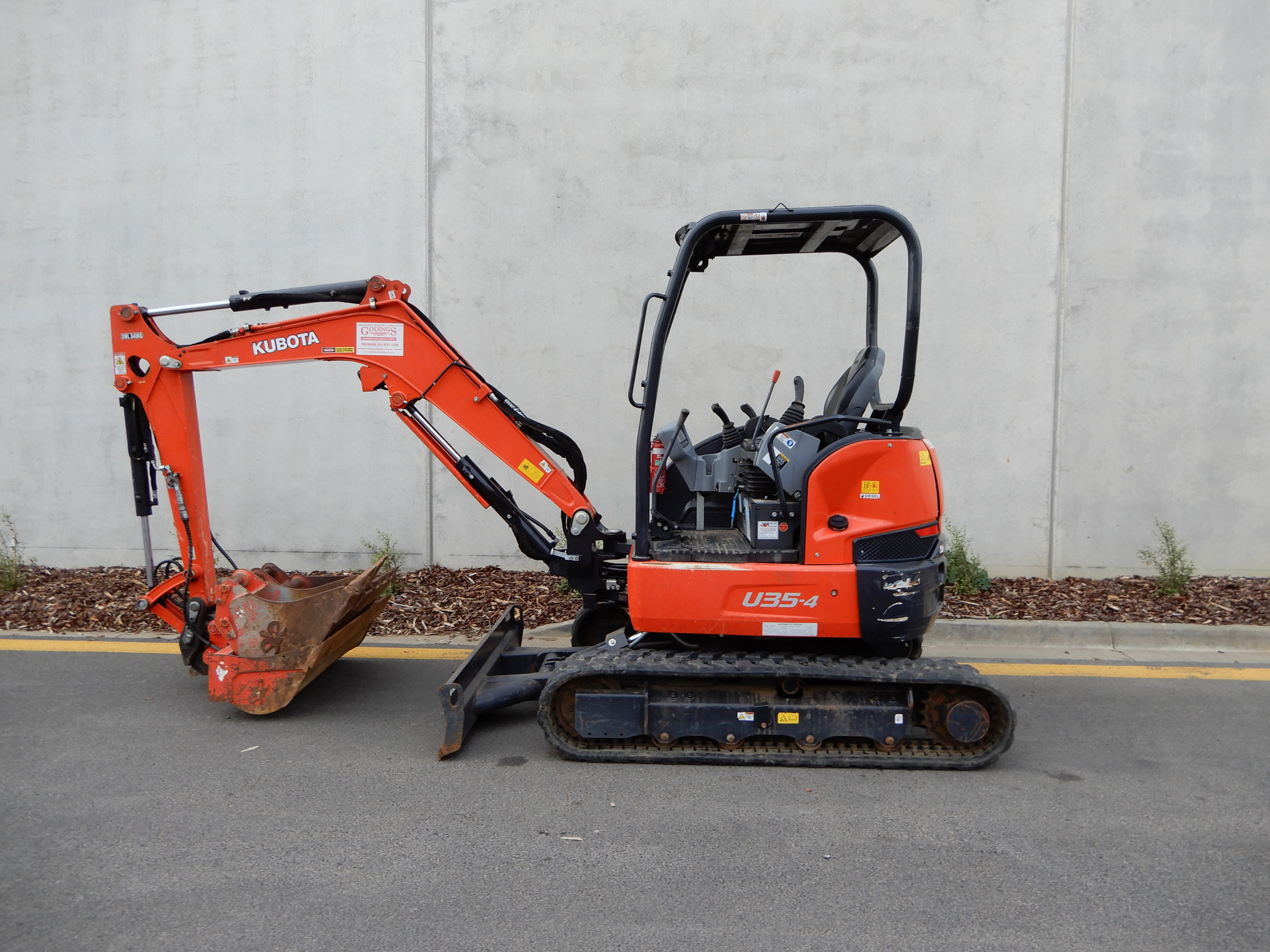 2010 KUBOTA U35-4 EXCAVATOR