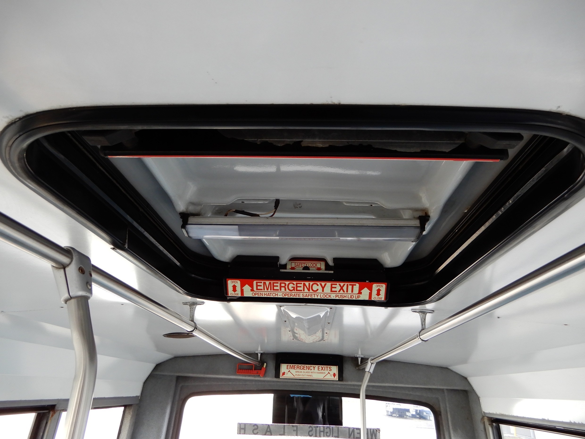 1995 MERCEDES-BENZ ECONMASTER BUS SCHOOL BUS