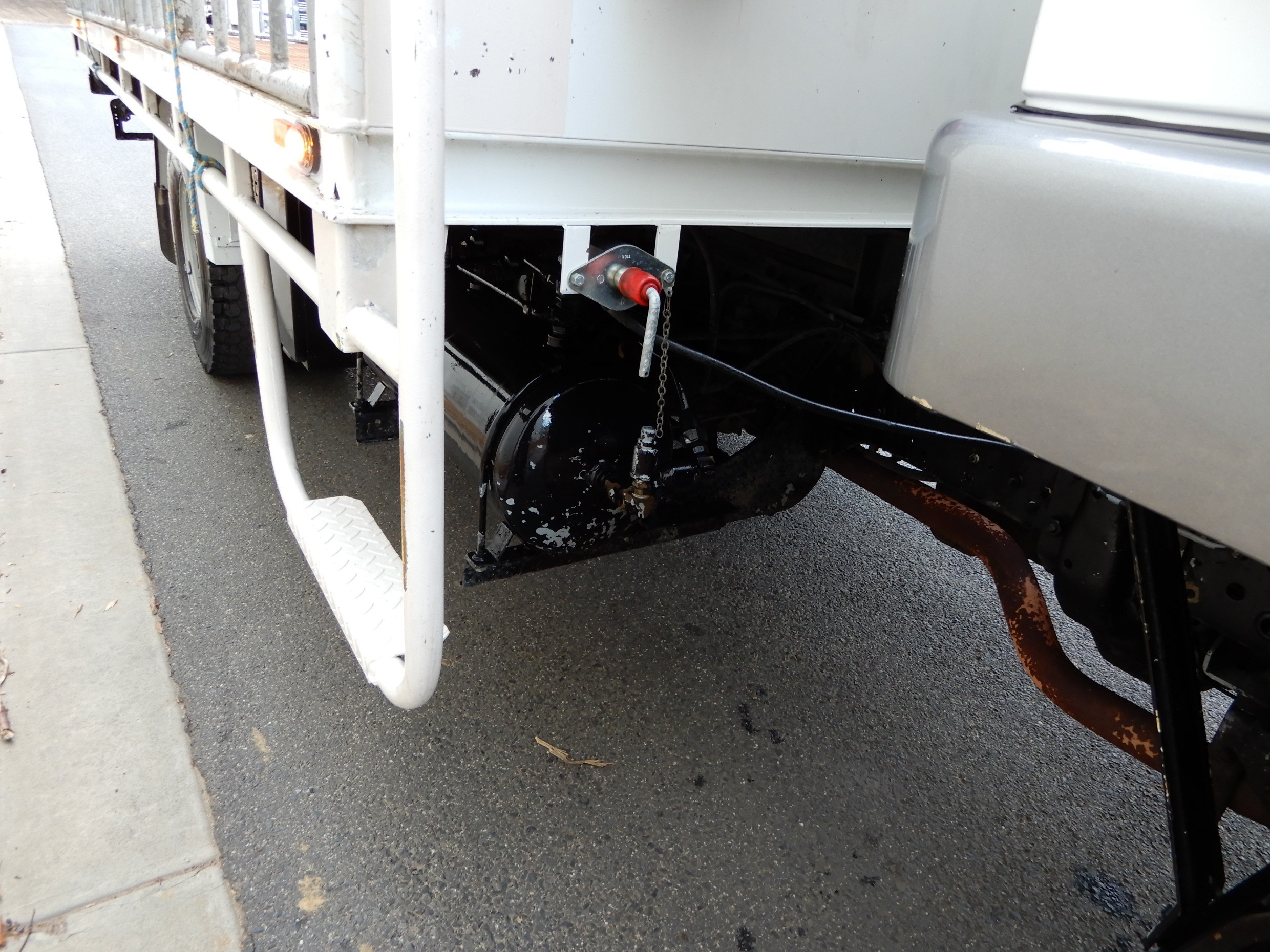 1987 MITSUBISHI FK415 TRUCK MANUAL CAB CHASSIS
