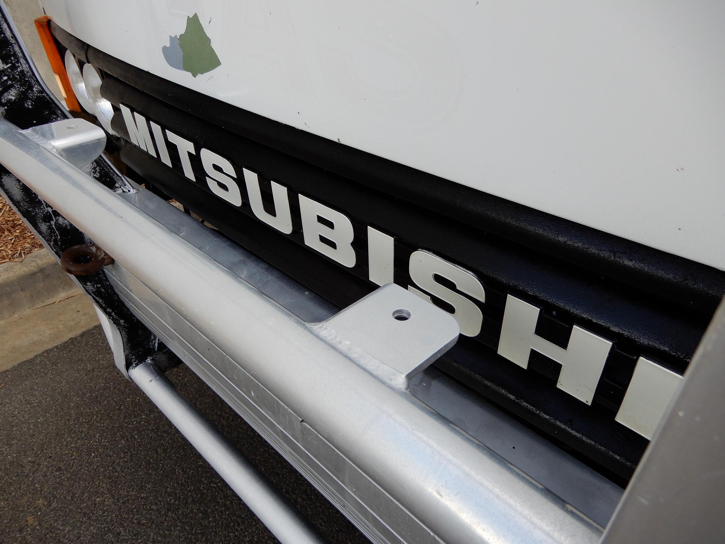 1987 MITSUBISHI FK415 TRUCK MANUAL CAB CHASSIS