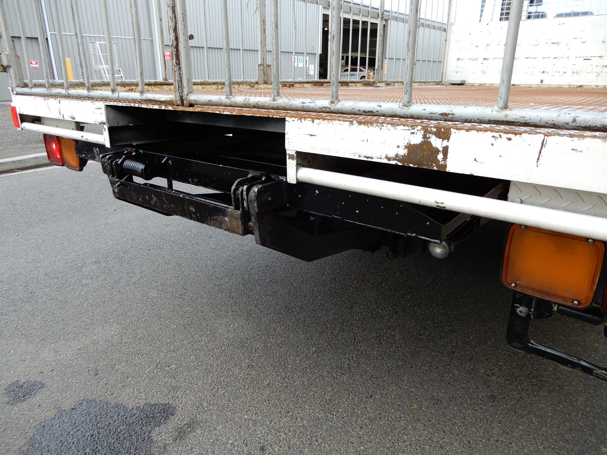 1987 MITSUBISHI FK415 TRUCK MANUAL CAB CHASSIS