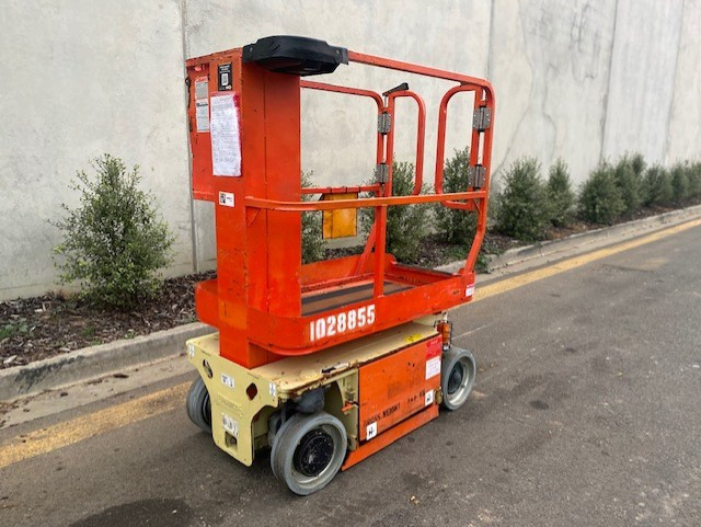 2010 JLG 1320ES VERTICAL MAST LIFT