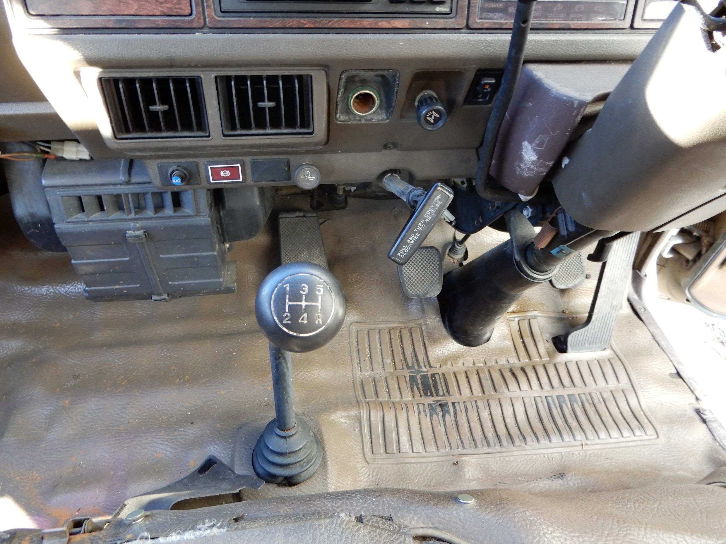 1989 MAZDA T3500 BUS MISC-BUS