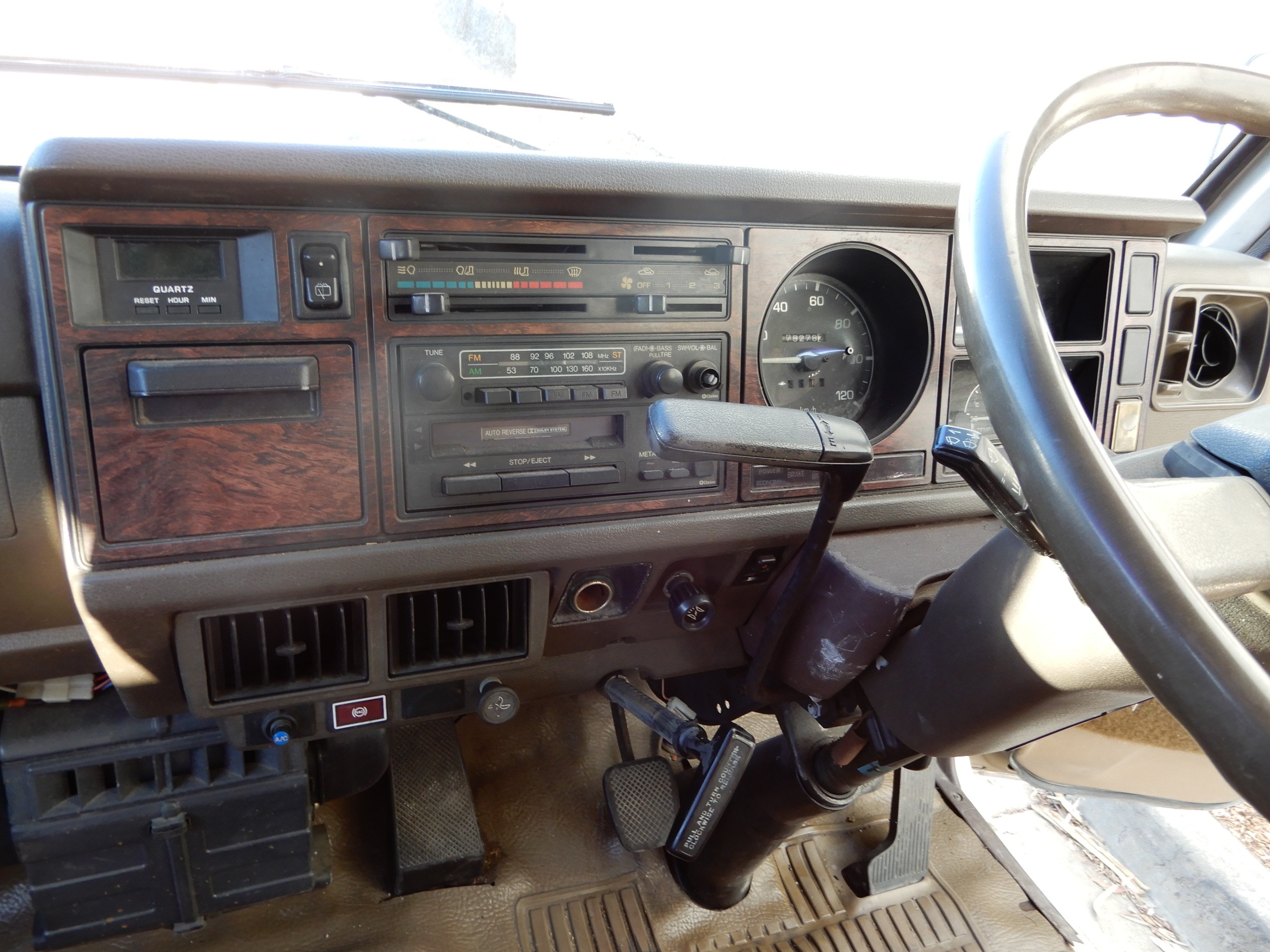 1989 MAZDA T3500 BUS MINI BUS