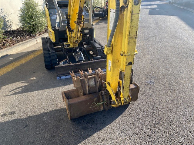 2010 YANMAR VIO17 EXCAVATOR