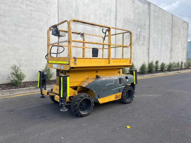 2008 HAULOTTE 12DX SCISSOR LIFT