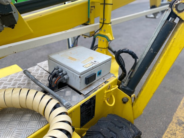 2009 LEGUAN 125-20 EWP BOOM LIFT
