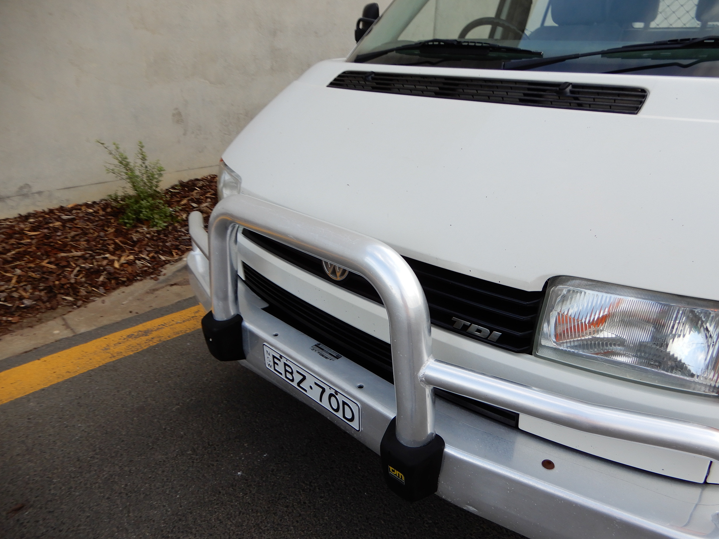 2001 VOLKSWAGEN TRANSPORTER MANUAL TRAY TRUCK