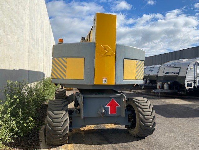 2010 HAULOTTE H28TJ BOOM LIFT