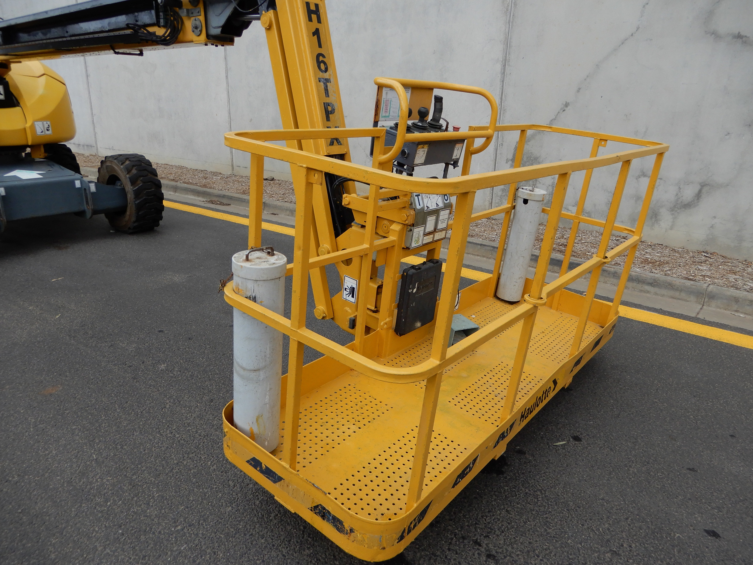 2008 HAULOTTE HA16PXNT ACCESS & HEIGHT SAFETY BOOM LIFT