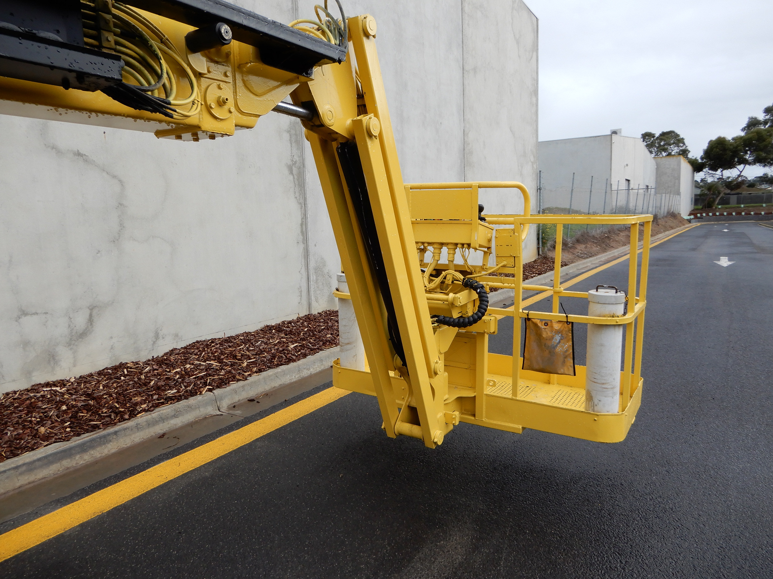2006 HAULOTTE HA16PXNT HEIGHT SAFETY BOOM LIFT