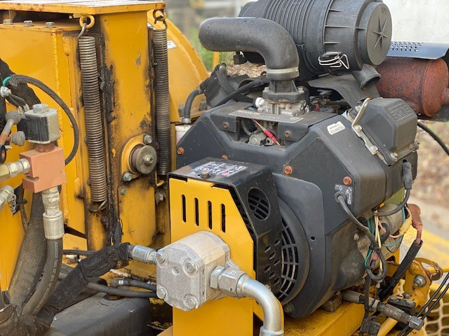 2013 VERMEER BC600XL FORESTRY EQUIPMENT WOOD CHIPPER