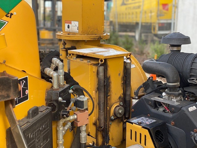 2013 VERMEER BC600XL FORESTRY EQUIPMENT WOOD CHIPPER