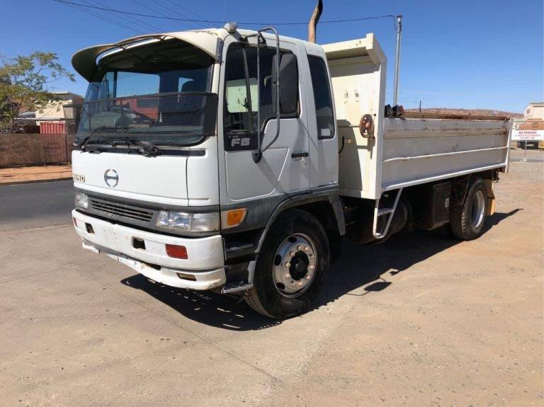 2002 HINO FG RANGER 9 MANUAL TIPPER TRUCK 