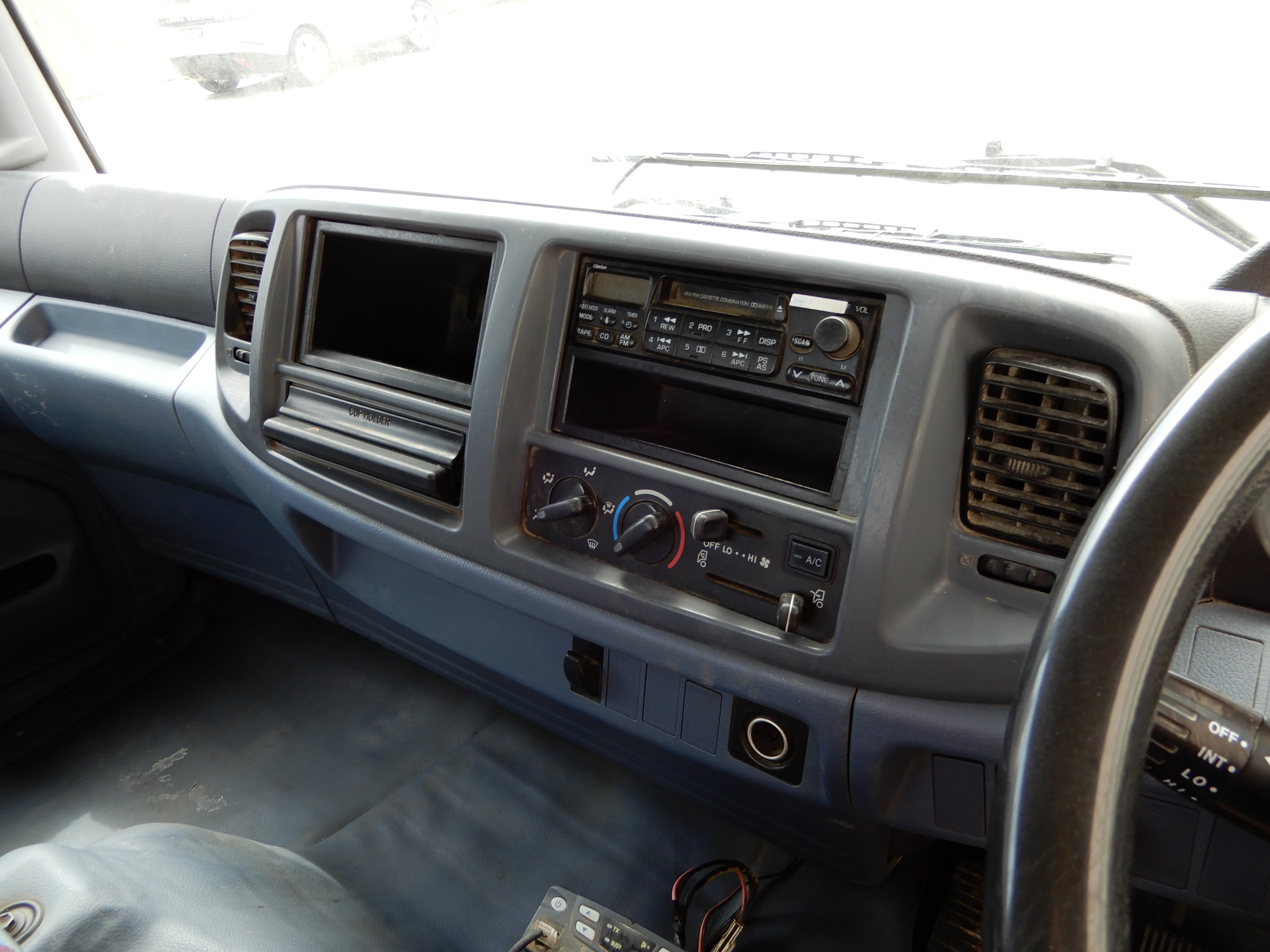 2006 HINO FC RANGER 5 TRUCK MANUAL CONCRETE AGITATOR