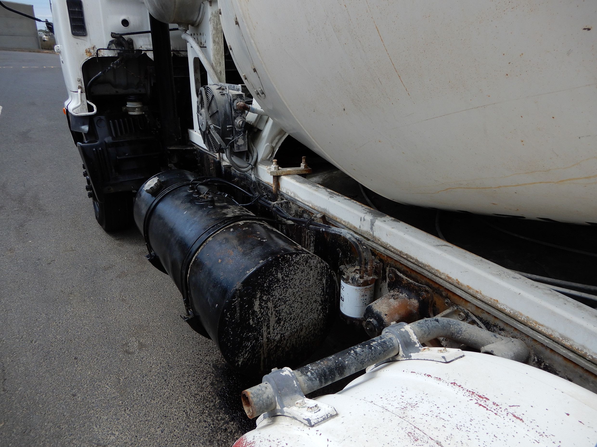 2006 HINO FC RANGER 5 TRUCK MANUAL CONCRETE AGITATOR