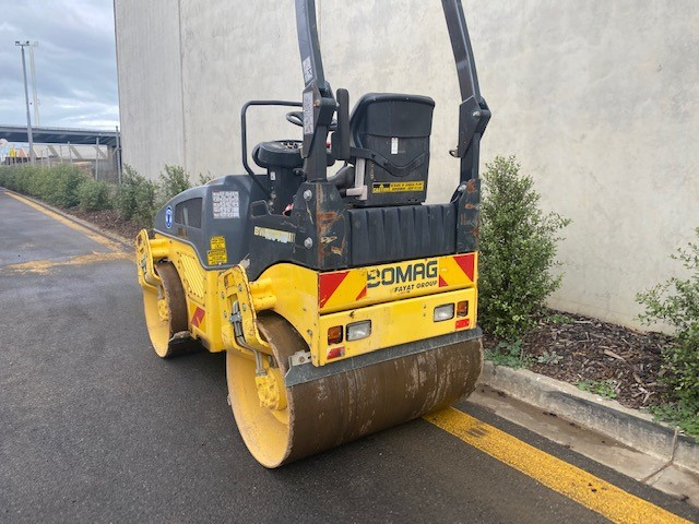 2012 BOMAG BW120AD-3 VIBRATING ROLLER