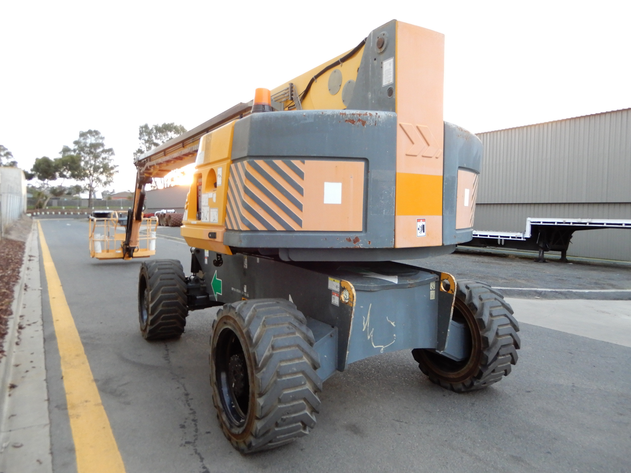 2009 HAULOTTE H28TJX BOOM LIFT