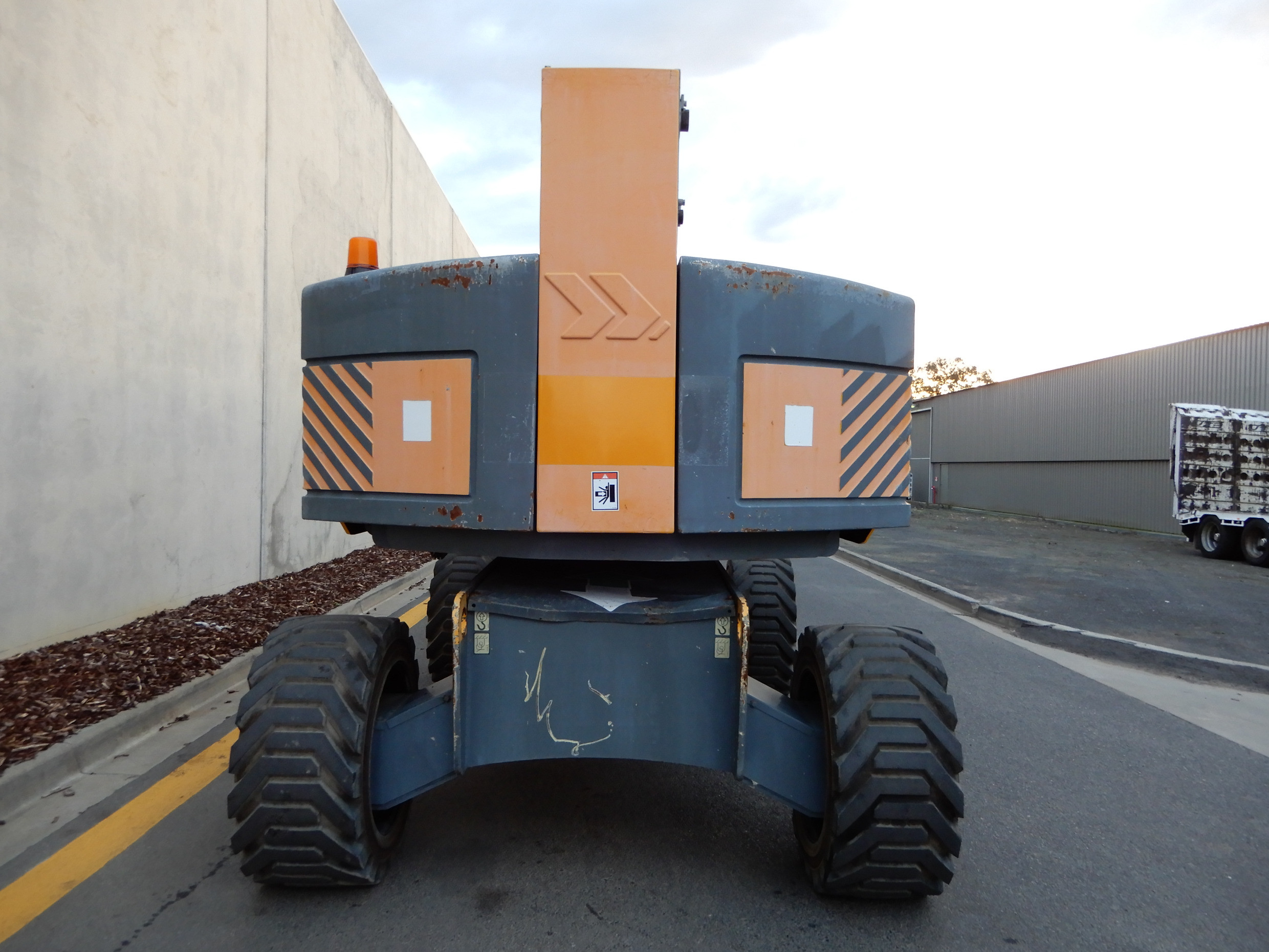 2009 HAULOTTE H28TJX BOOM LIFT