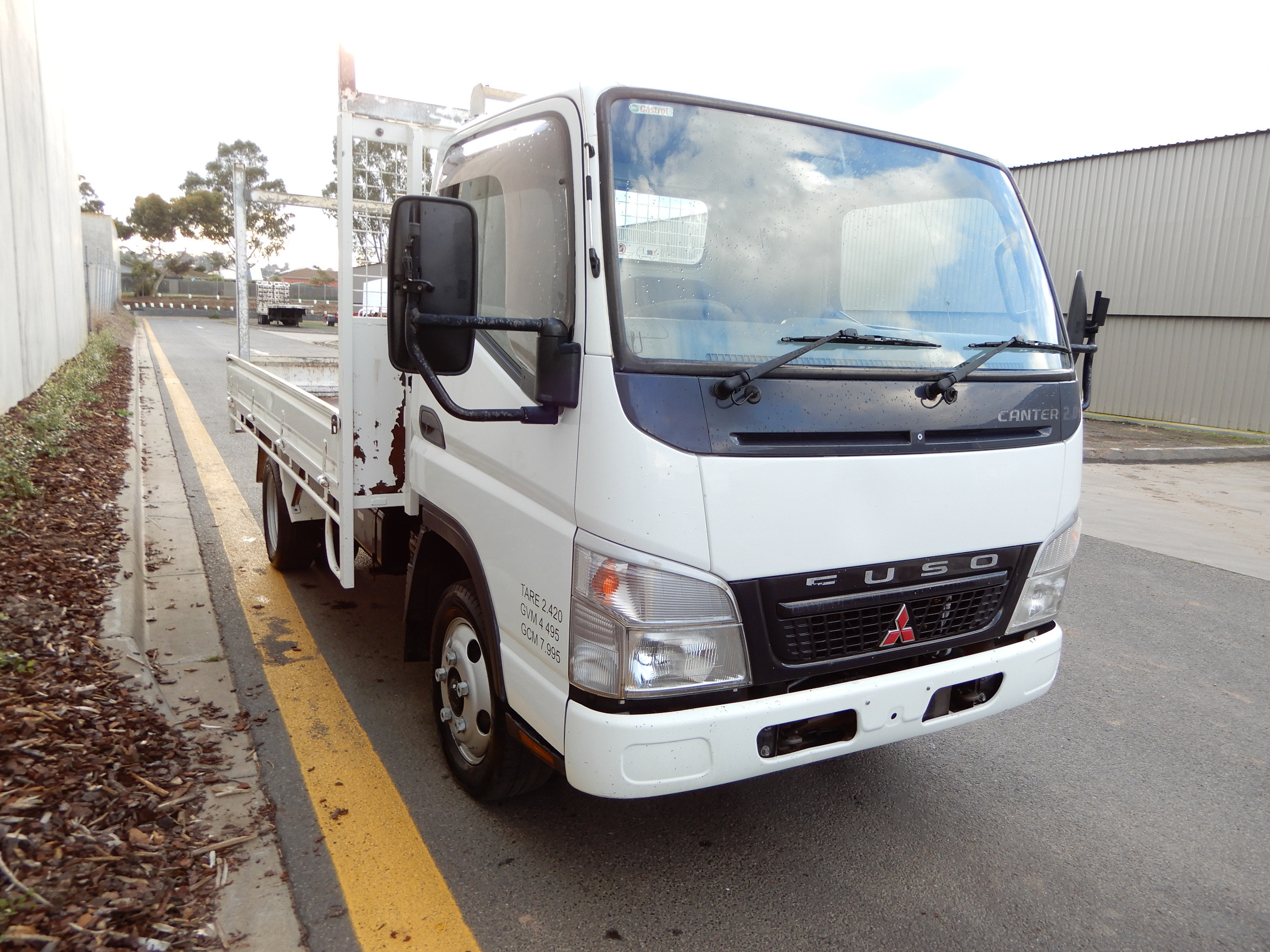 2006 FUSO CANTER TRUCK MANUAL TRAY