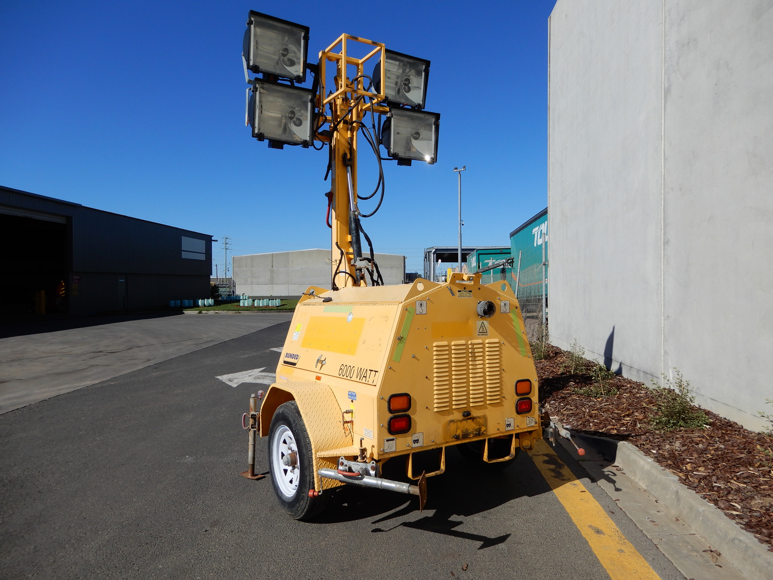 2010 BLISS FOX LIGHT TOWER TAG TRAILER
