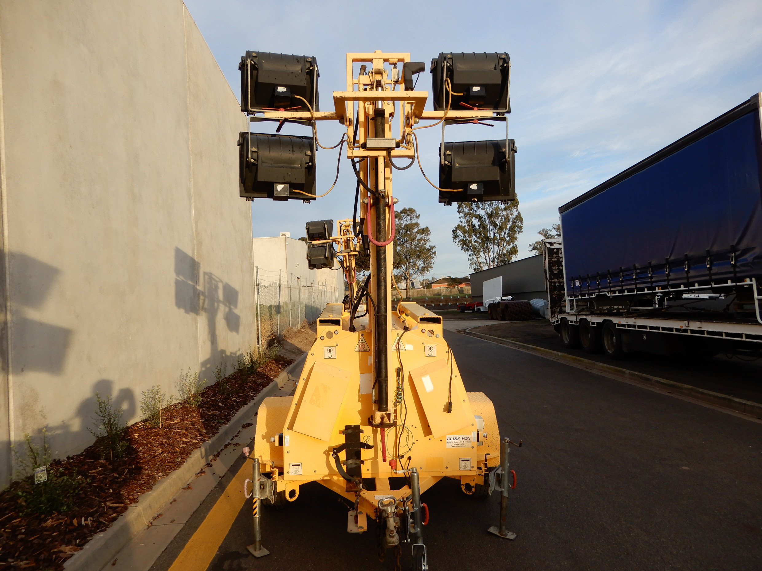 2007 BLISS FOX LIGHT TOWER TAG TRAILER