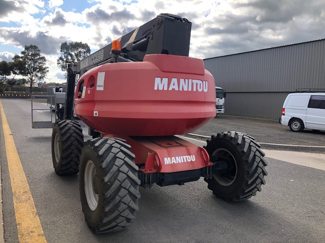 2013 MANITOU 200ATJ BOOM LIFT