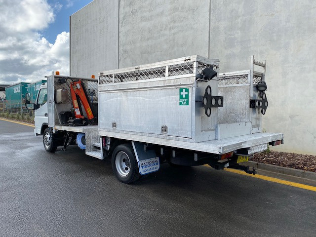 2006 FUSO CANTER TRUCK SERVICE BODY