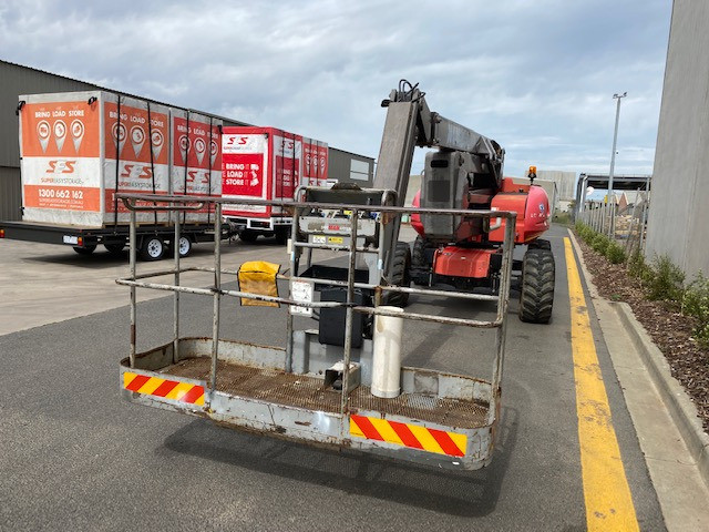 2009 MANITOU 200ATJ BOOM LIFT