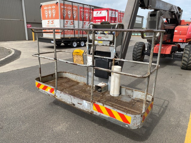 2009 MANITOU 200ATJ BOOM LIFT