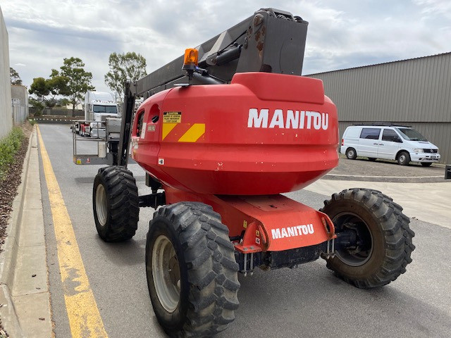 2009 MANITOU 200ATJ BOOM LIFT