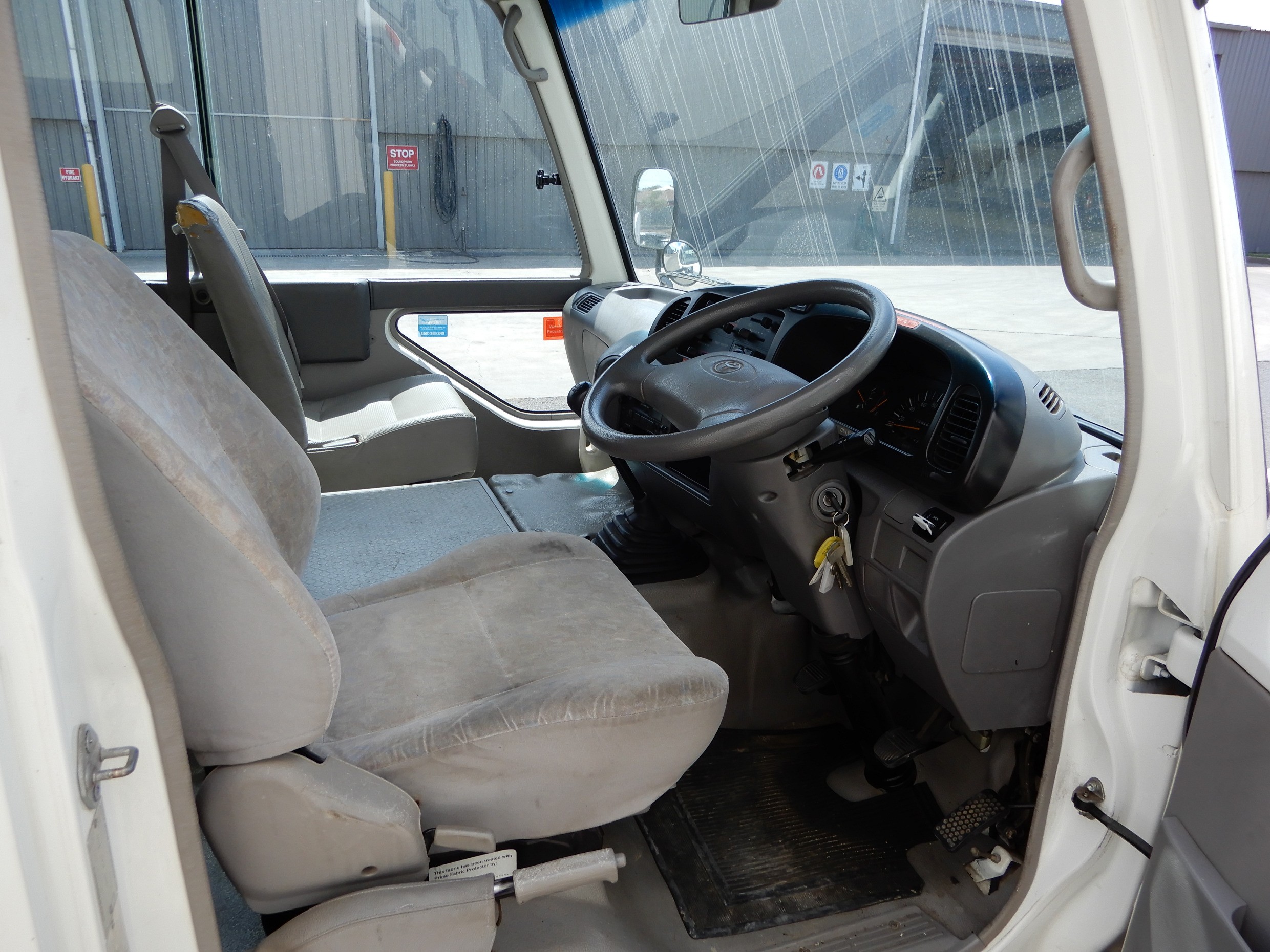 2002 TOYOTA COASTER BUS MANUAL MINI BUS