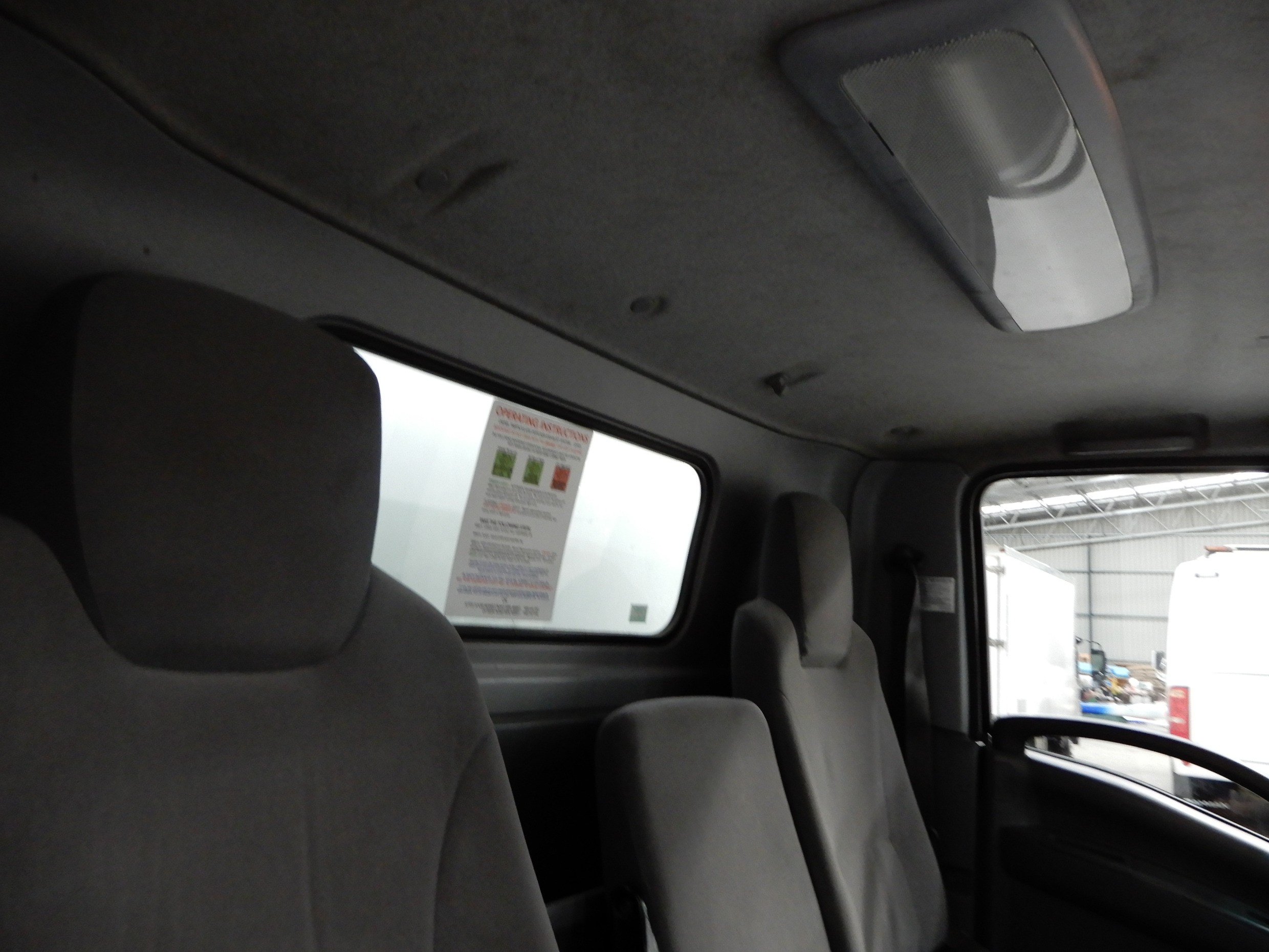 2012 ISUZU NPR200 TRUCK PANTECH