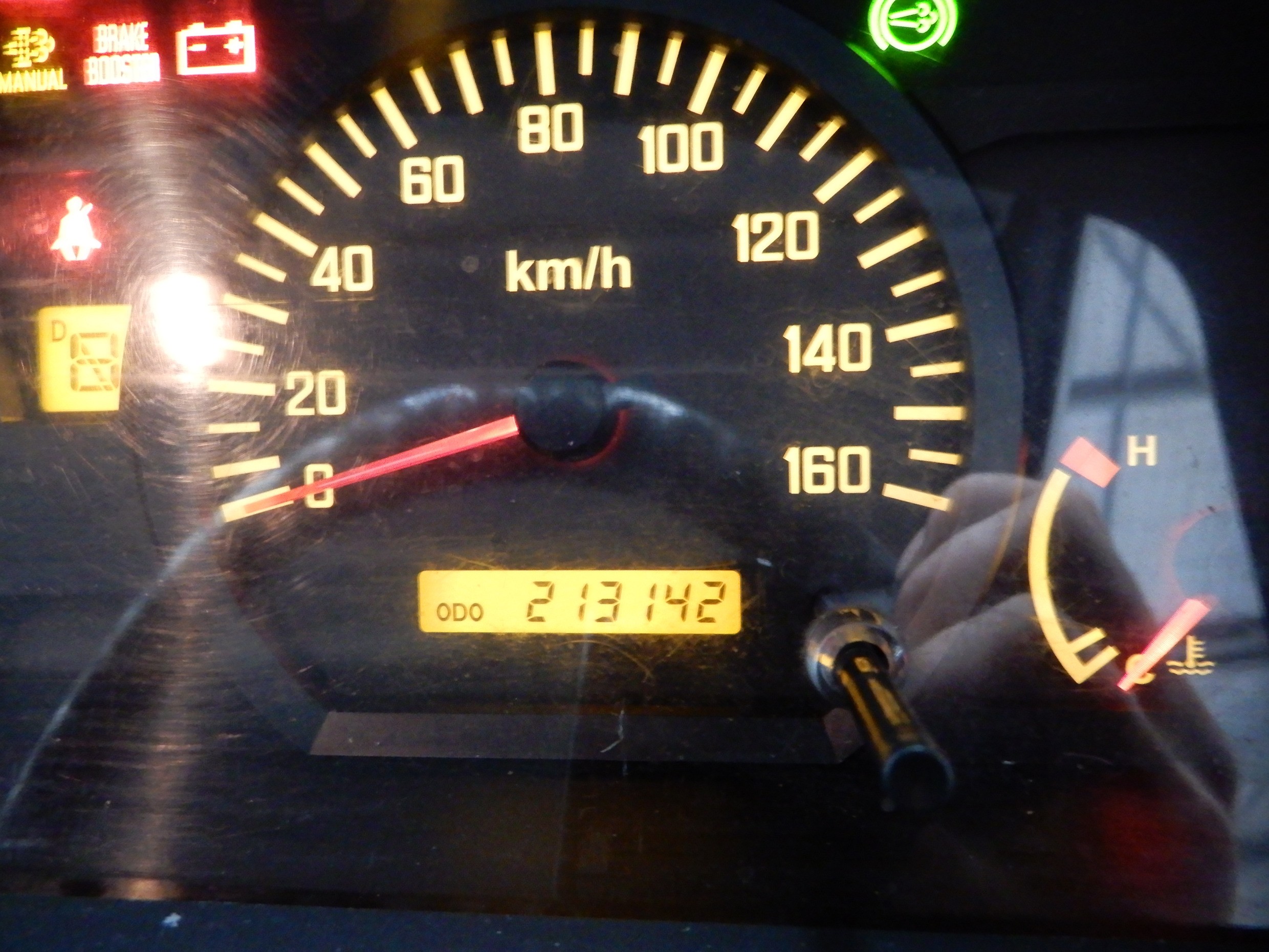 2012 ISUZU NPR200 TRUCK PANTECH