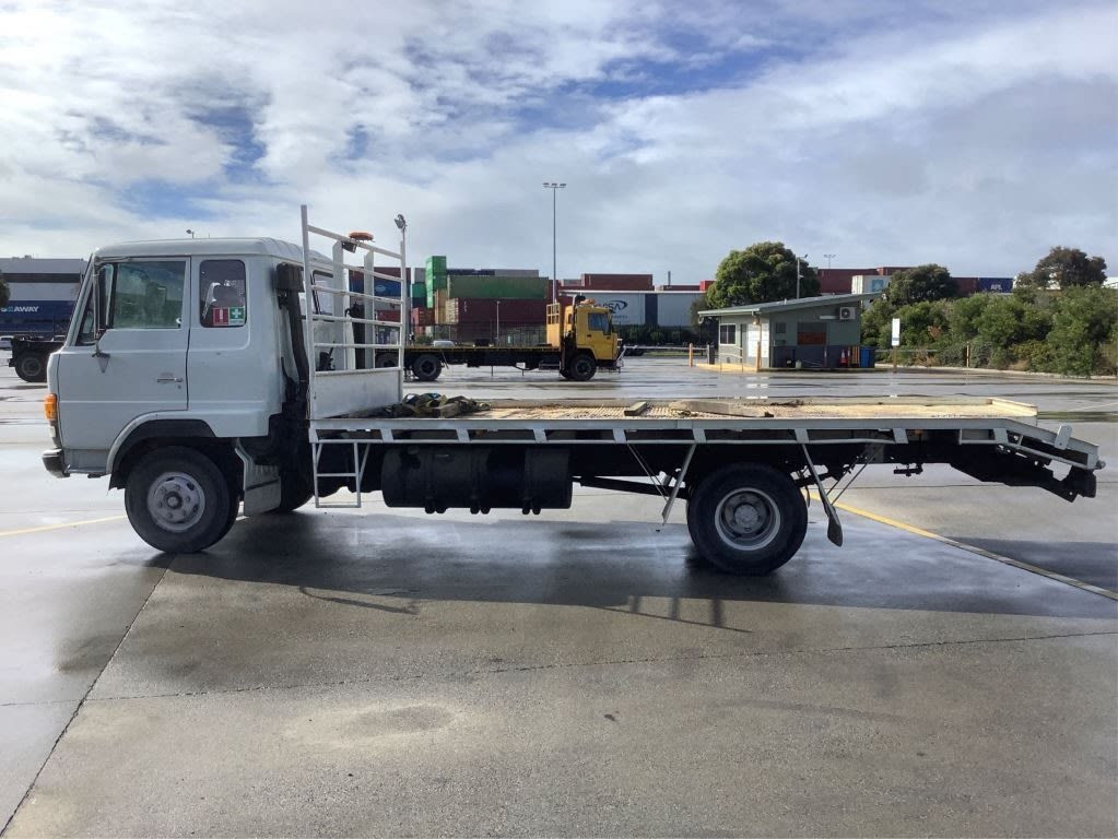 1989 HINO FD 16/17/HAWK TRAY