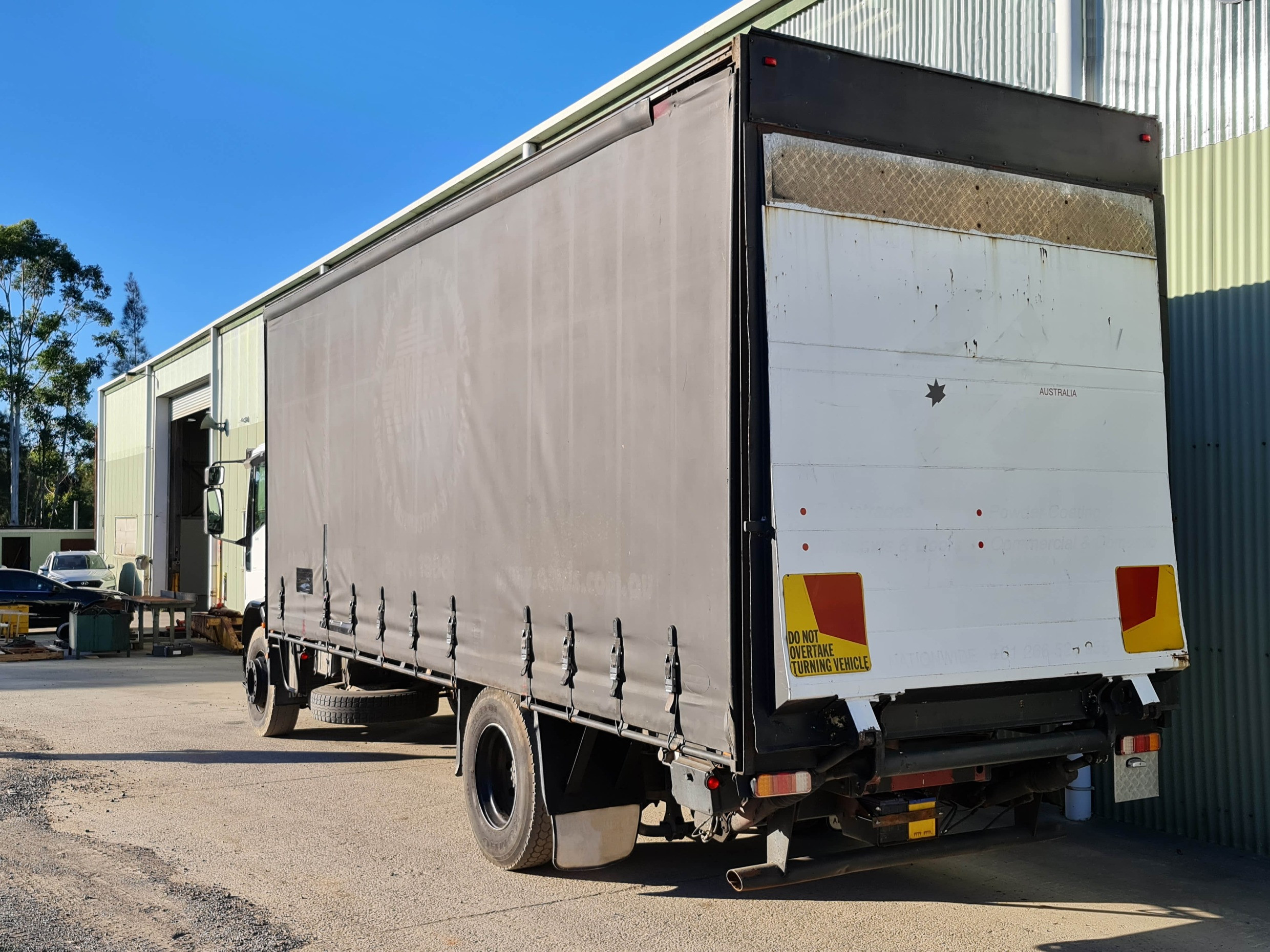2000 IVECO EUROCARGO ML170 CURTAINSIDER